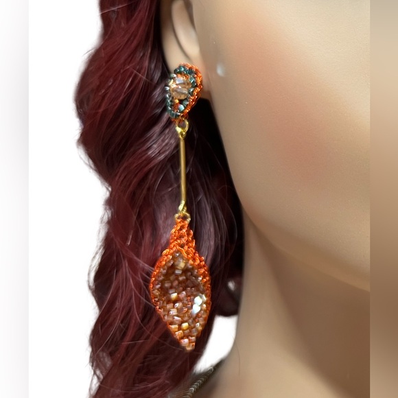 Lavish NWT Rust & Gold Tone Hand Crocheted Beaded Drop Post Earrings (J055) - Picture 3 of 9